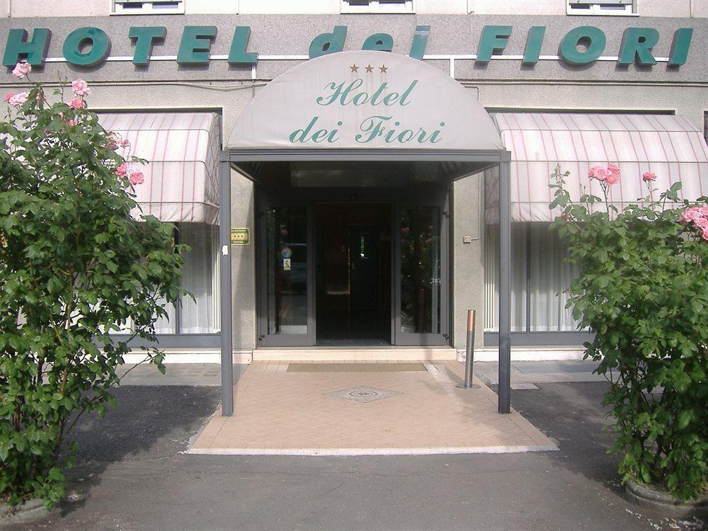 Hotel Dei Fiori Milano Esterno foto